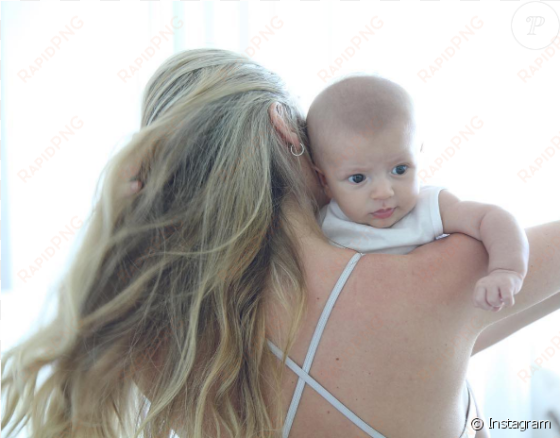 candice swanepoel et son fils anacã - candice swanepoel baby anaca