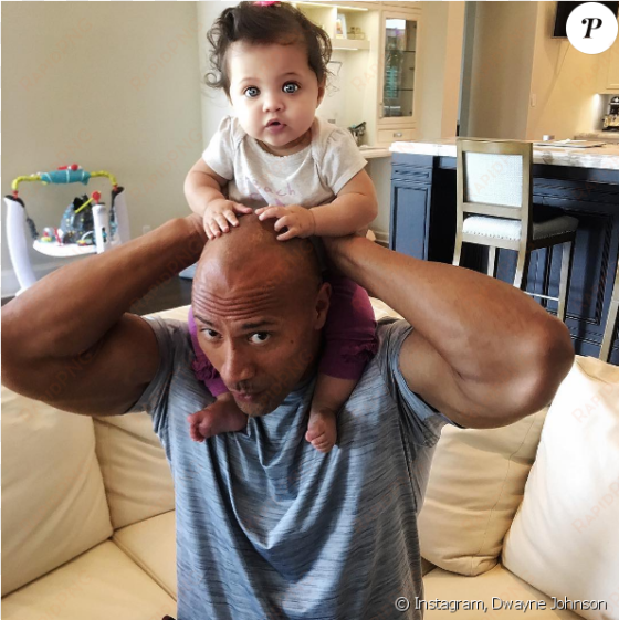 dwayne johnson avec sa fille de 8 mois, jasmine - dwayne johnson daughter eyes