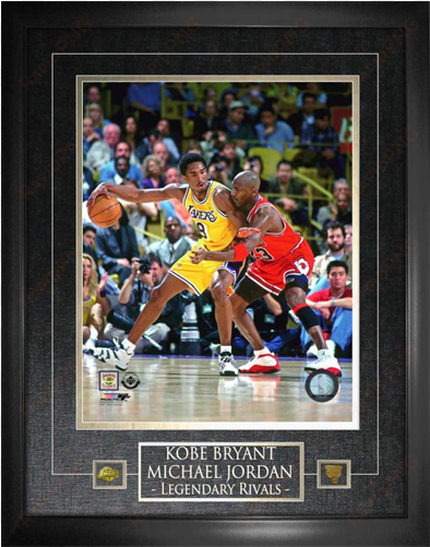 Jordan,m & Bryant,k Etched Mat Action This Frame Showcases - Michael Jordan & Kobe Bryant 1998 Action transparent png image