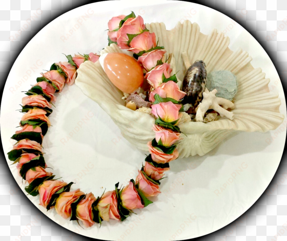 rose lei with green leaves - - salad